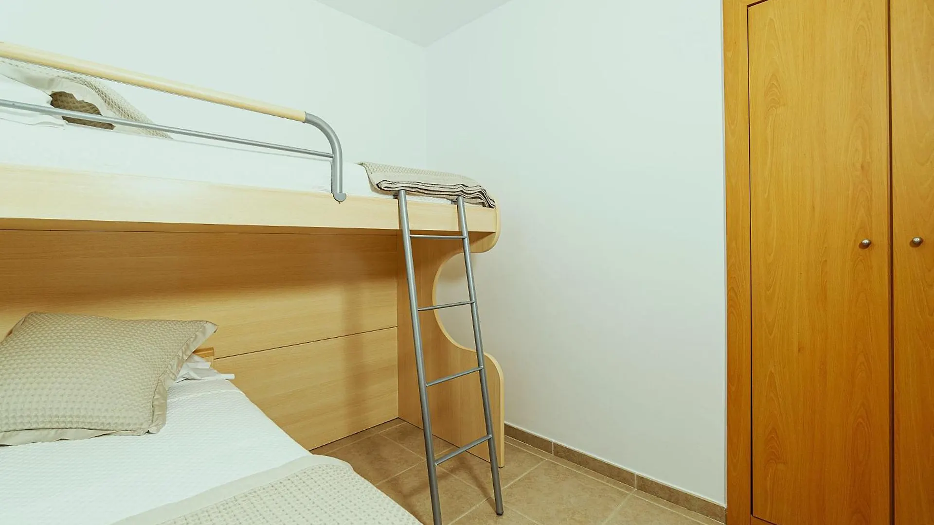 Nido 409 G Apartman Roses Spanyolország