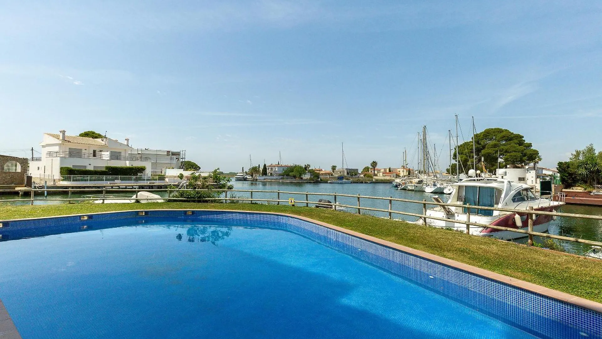 Apartamento Nido 409 G Rosas 0*,
